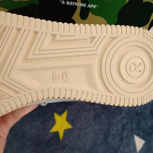 BAPE STA x Marvel series joint ape star sneakers - Picture 9 of 13